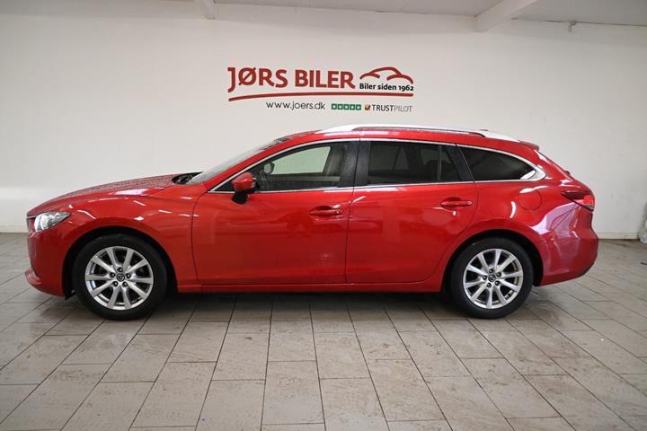 Rød Mazda 6 fra 2013
