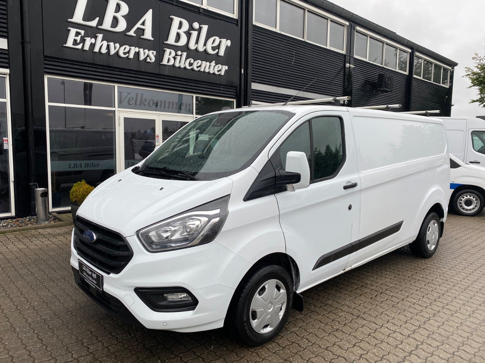 Hvid Ford Transit Custom 300 L2 fra 2020