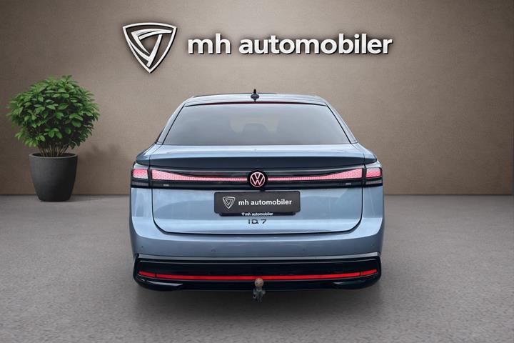 Blå VW ID.7 fra 2026