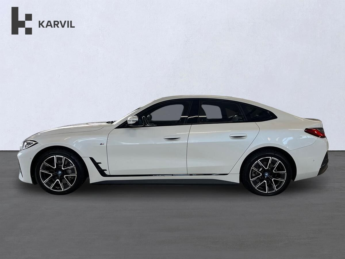 Hvid BMW i4 fra 2022