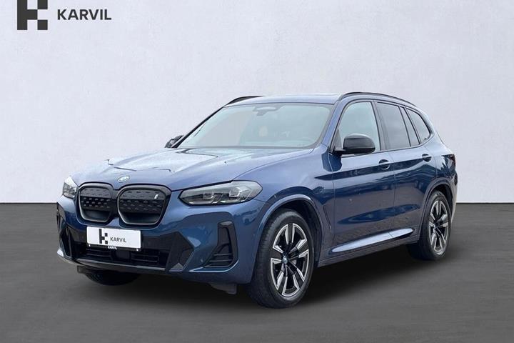 Blå BMW iX3 fra 2022