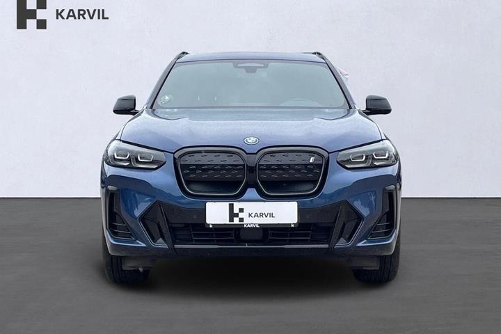 Blå BMW iX3 fra 2022