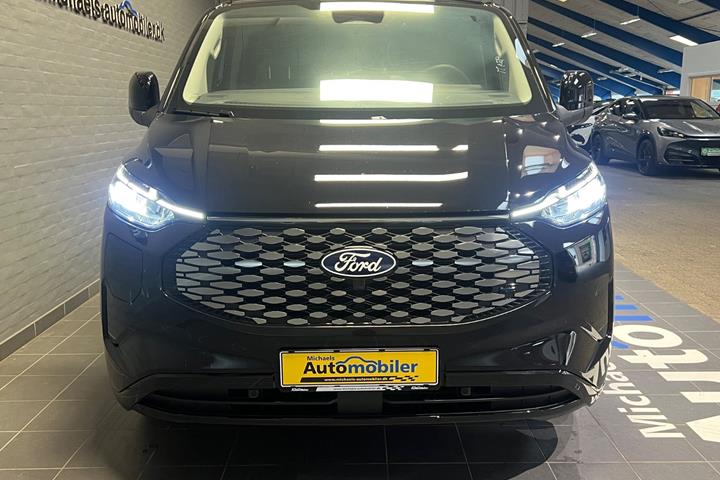 Sort Ford E-Transit Custom 340 L2 fra 2026