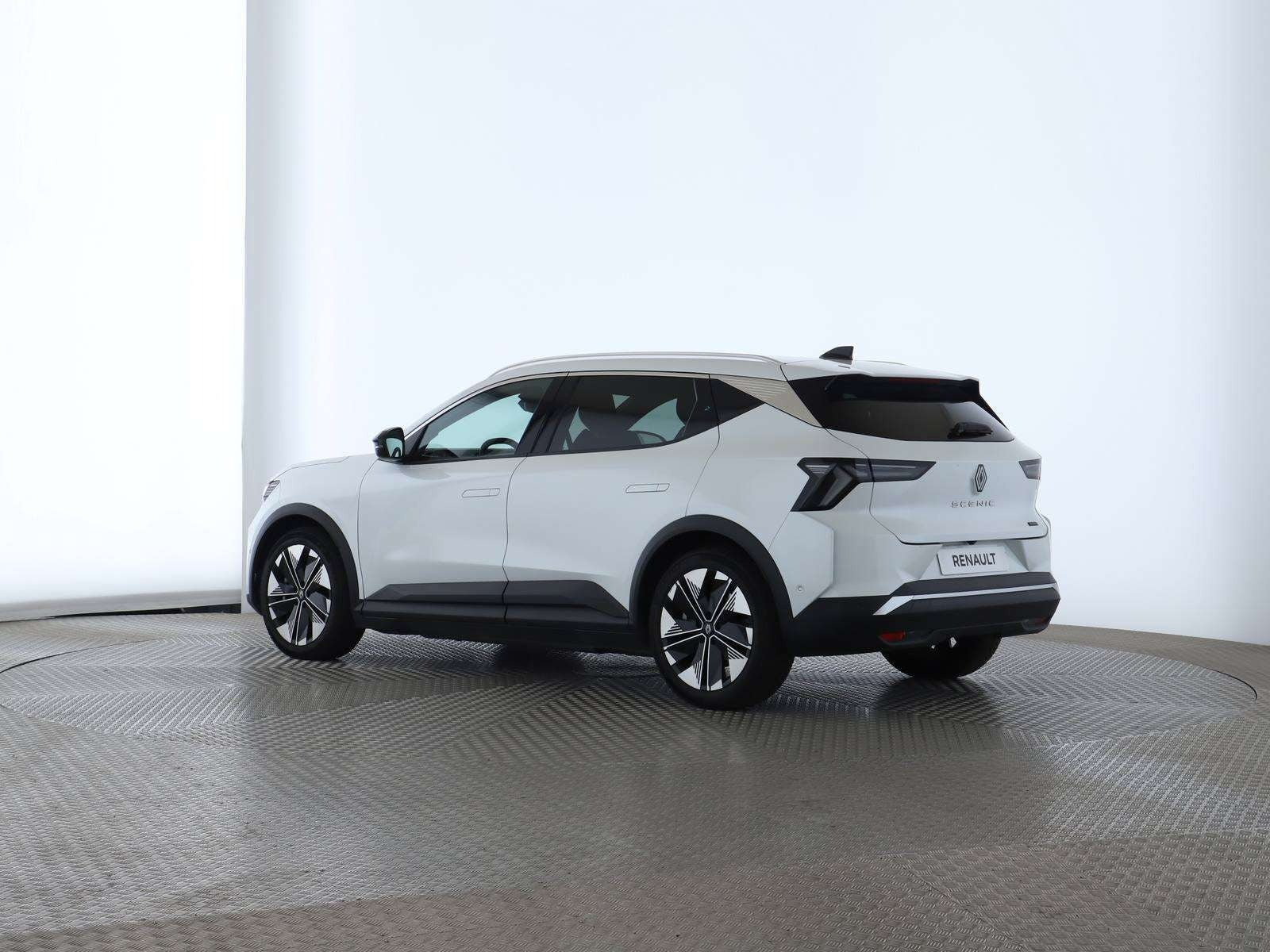Hvid Renault Scenic E-Tech fra 2025