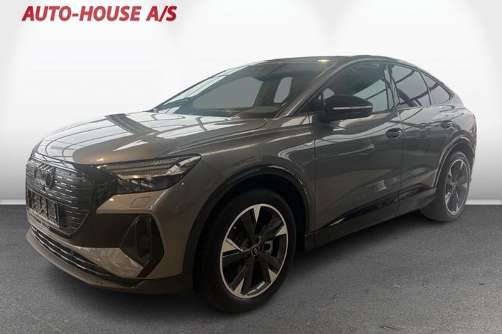 Grå Audi Q4 e-tron fra 2025