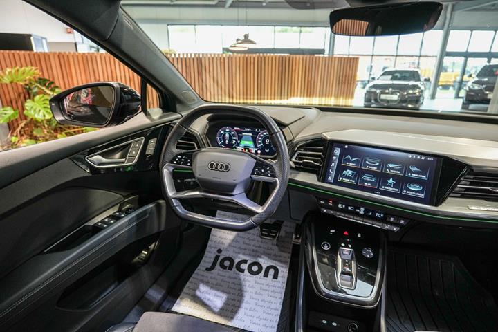 Sort Audi Q4 e-tron fra 2023