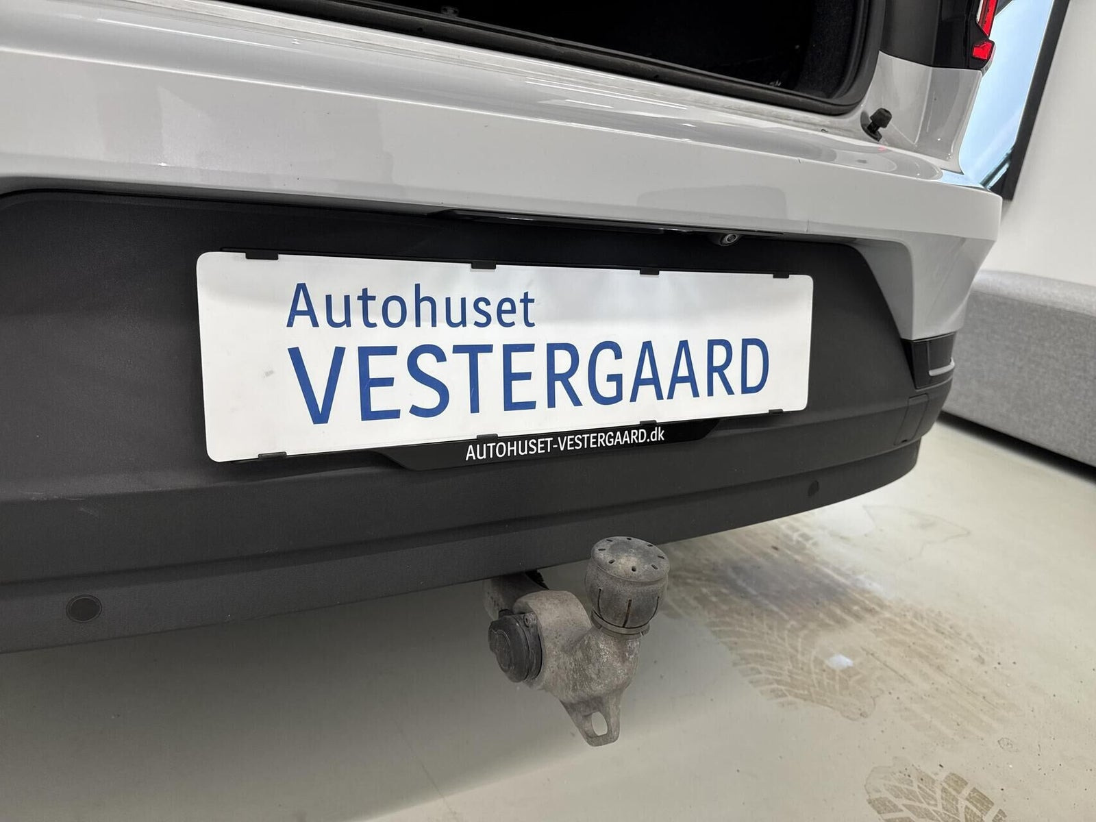 Sølv Polestar 2 fra 2024