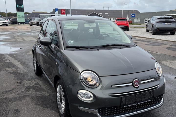 Grå Fiat 500 fra 2018