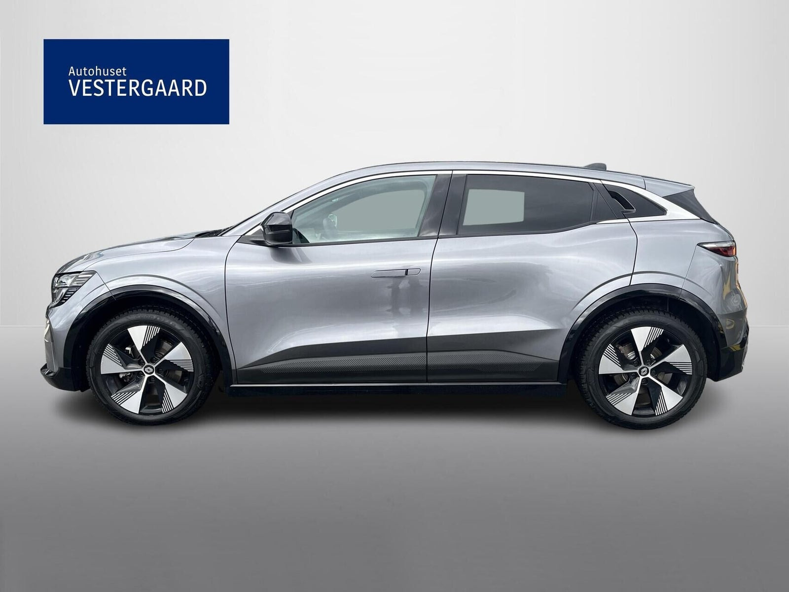 Grå Renault Megane E-Tech fra 2025