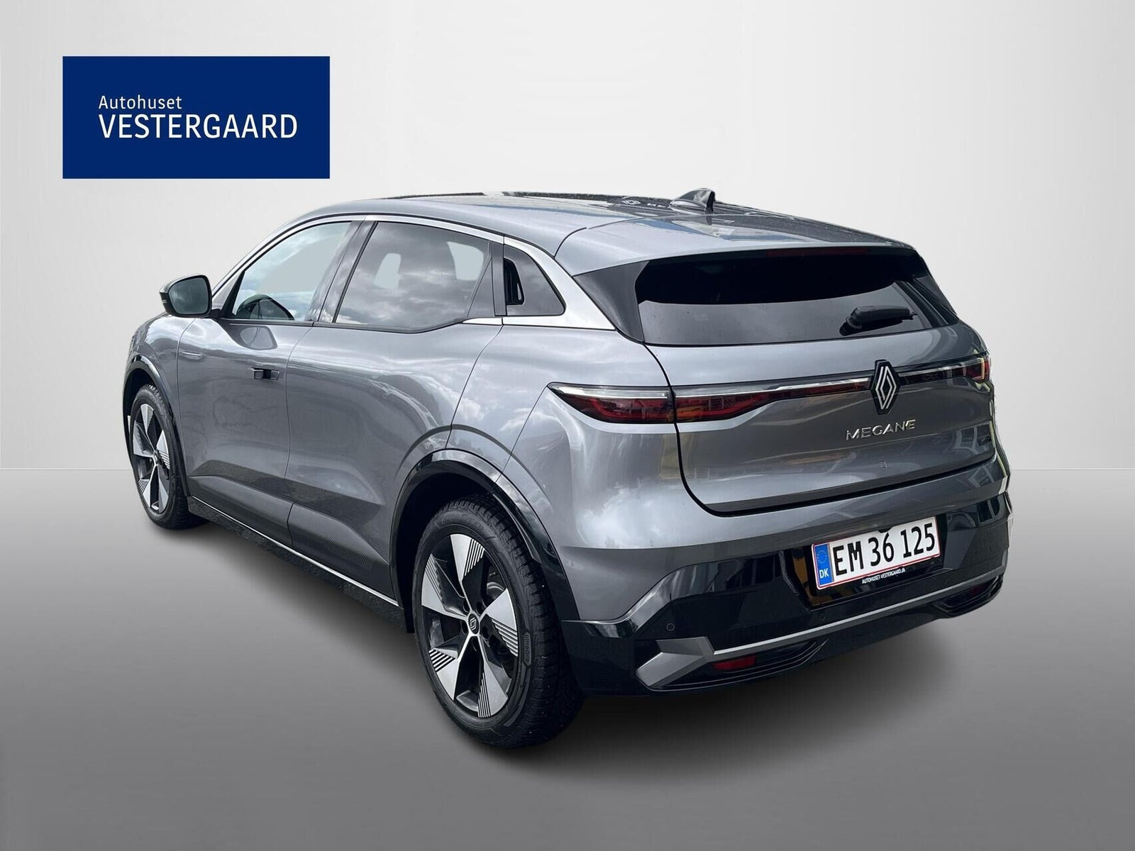 Grå Renault Megane E-Tech fra 2025