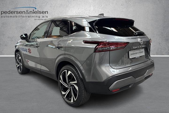 undefined Nissan Qashqai fra 2023