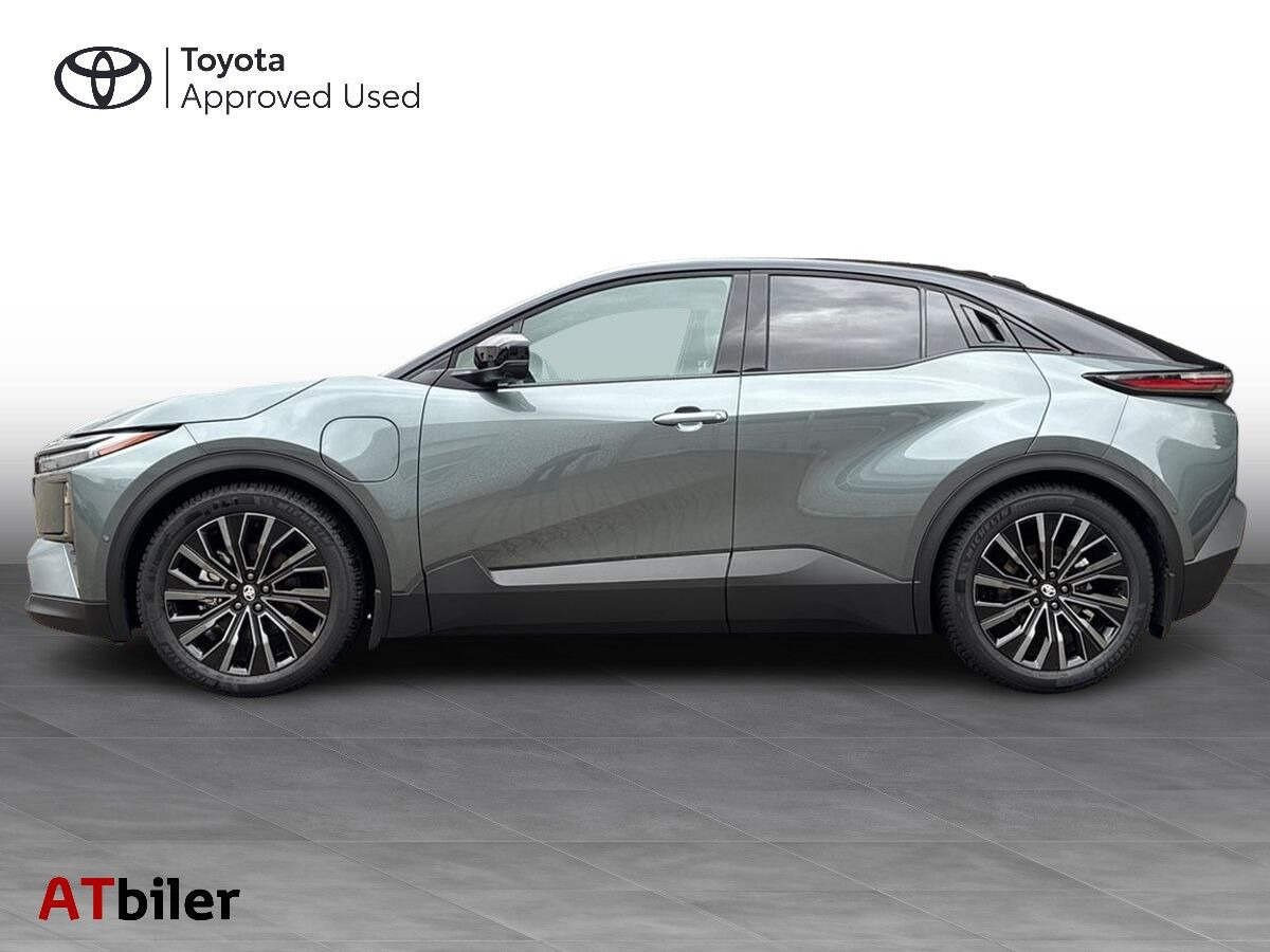 Sort Toyota C-HR+ fra 2026