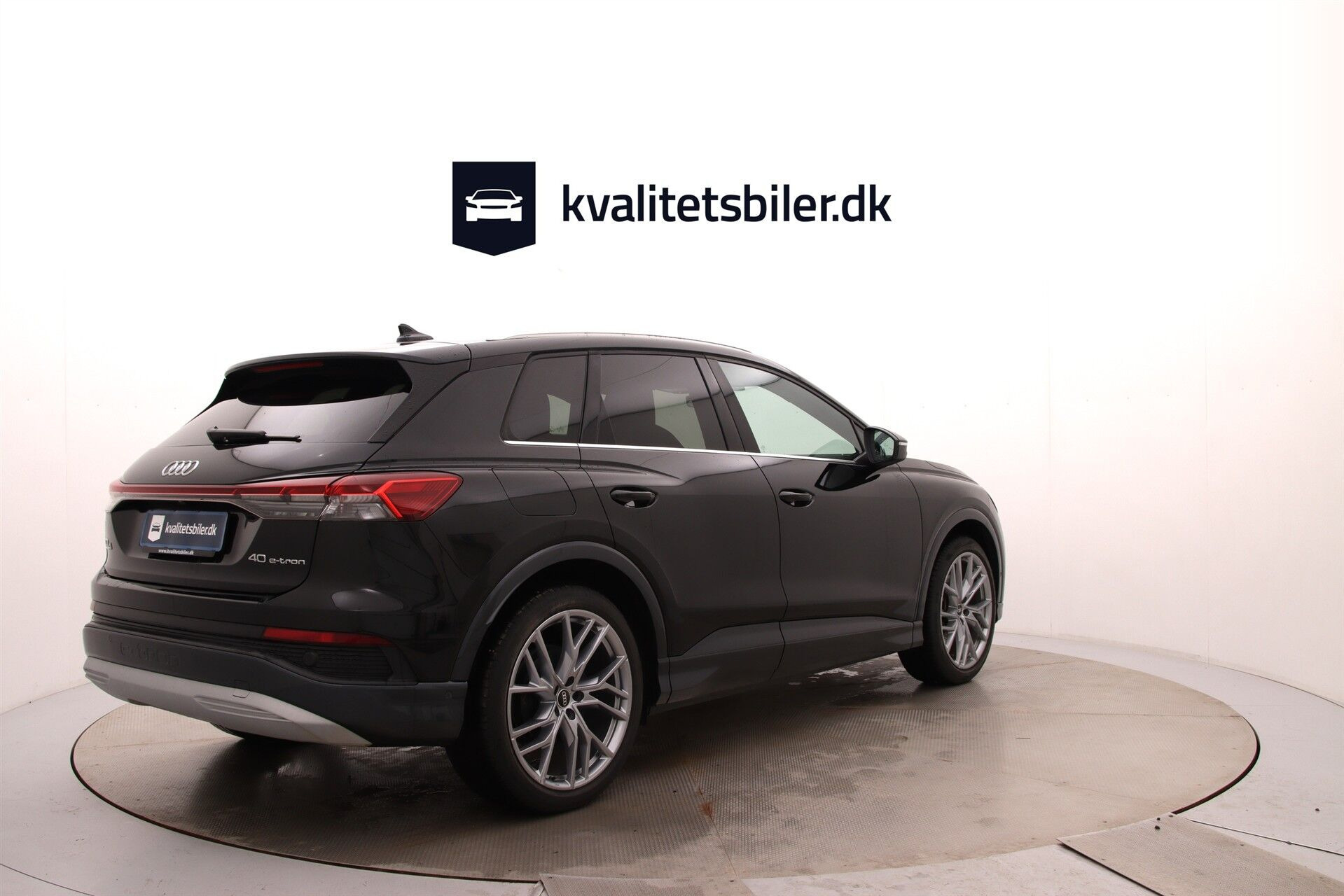 Sort Audi Q4 fra 2023