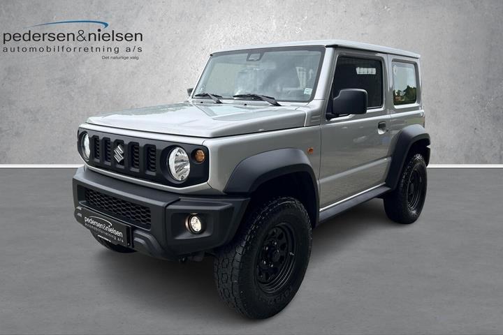 Sølv Suzuki Jimny fra 2025