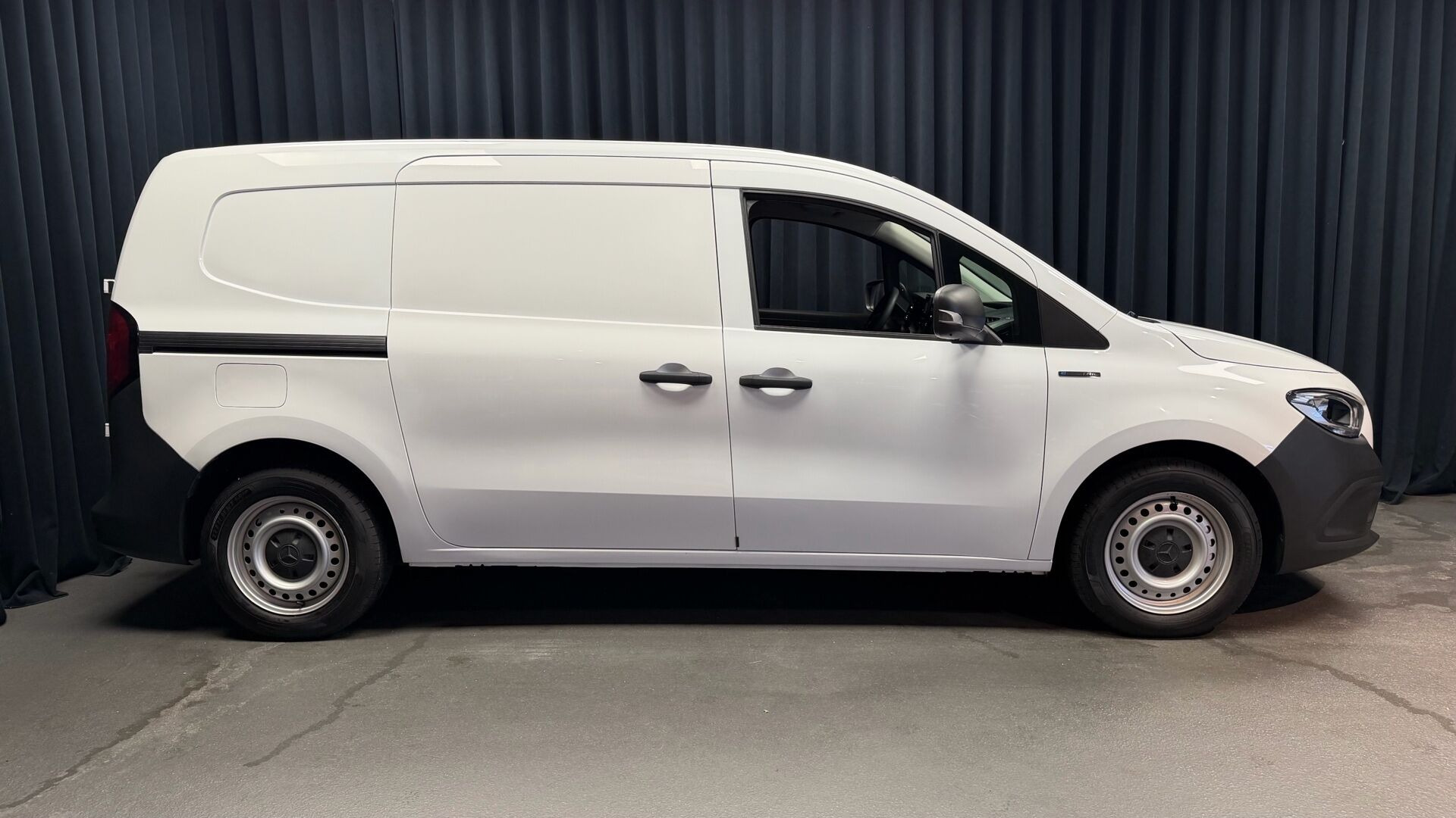 Hvid Mercedes eCitan fra 2023