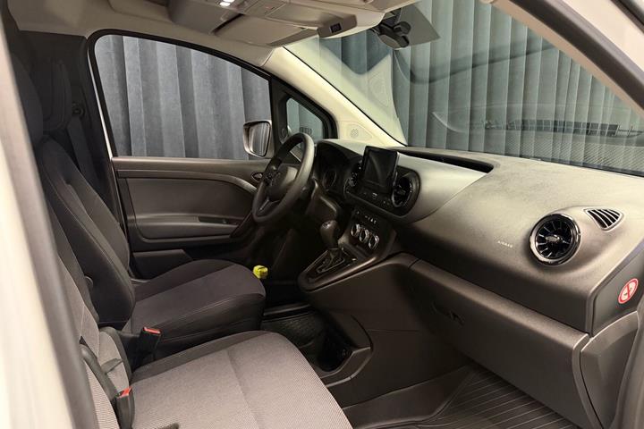 Hvid Mercedes eCitan fra 2023