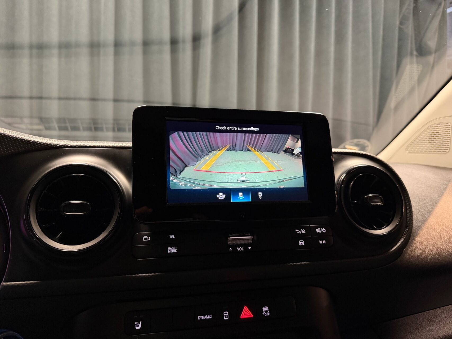 Hvid Mercedes eCitan fra 2023