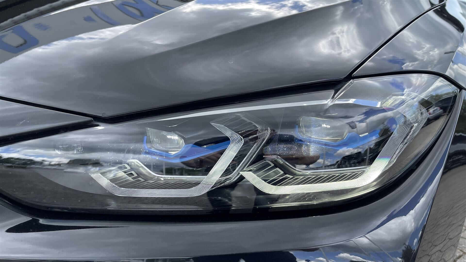 Sort BMW i4 fra 2023