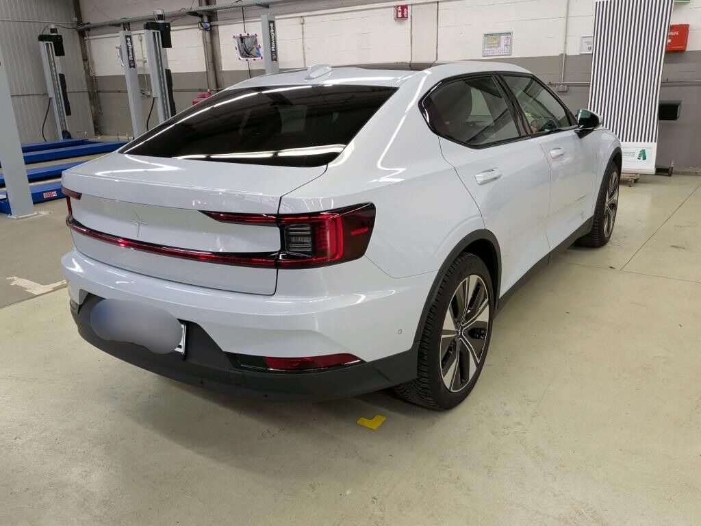 Grå Polestar 2 fra 2023