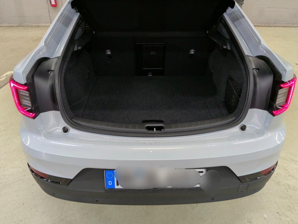 Grå Polestar 2 fra 2023