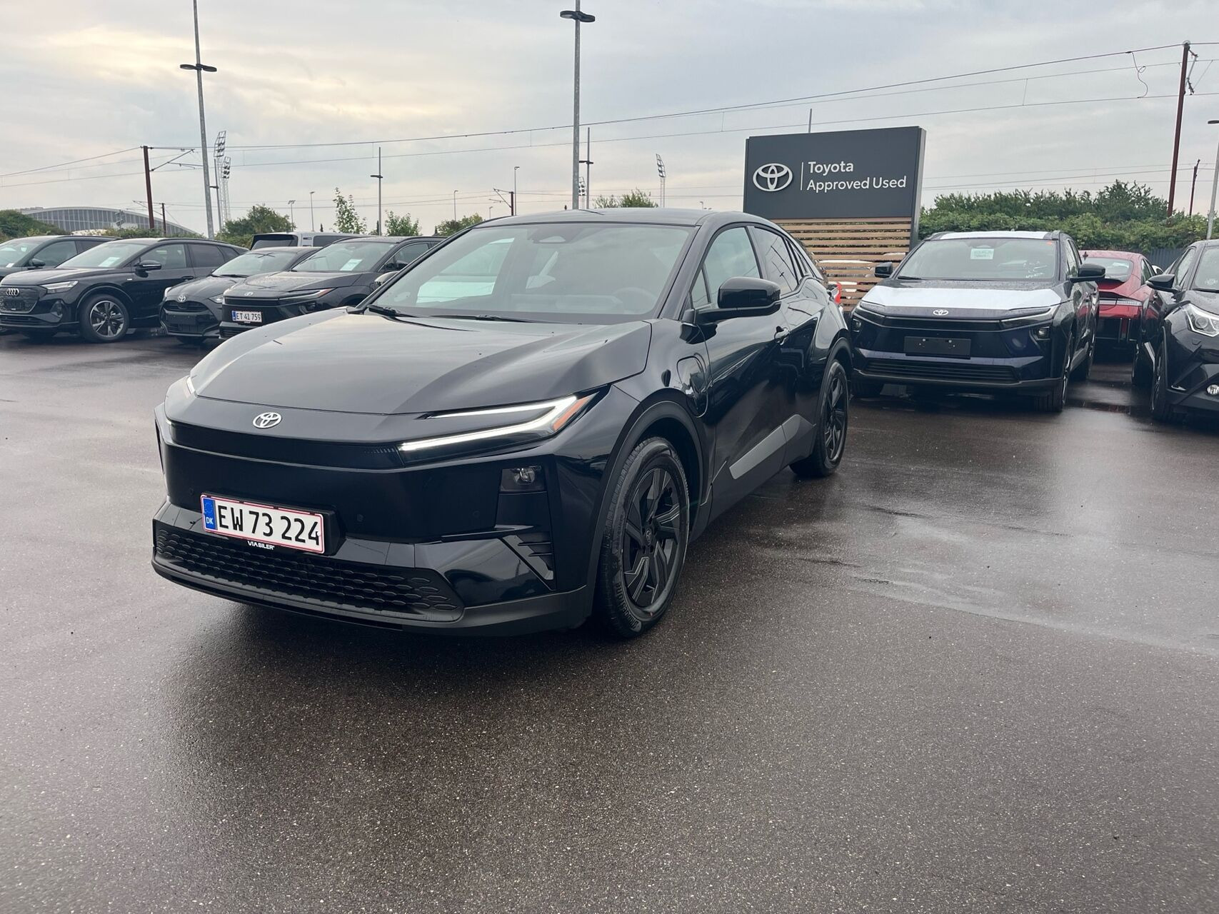 Toyota Toyota C-HR+ 165 kW (224 hk) aut. gear Active