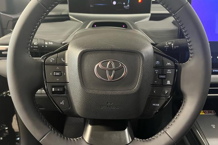Sort Toyota Toyota C-HR+ fra 2026