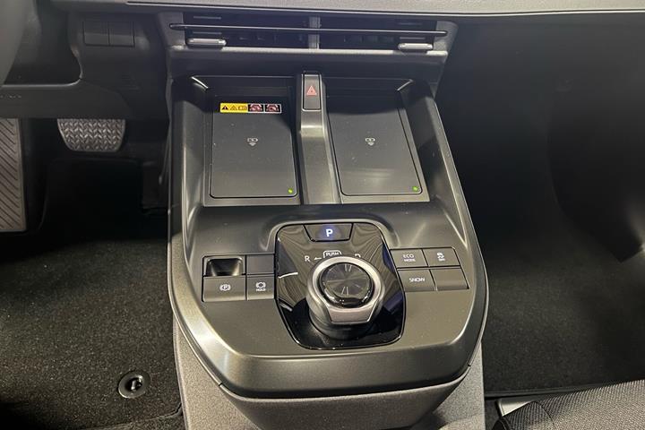 Sort Toyota Toyota C-HR+ fra 2026