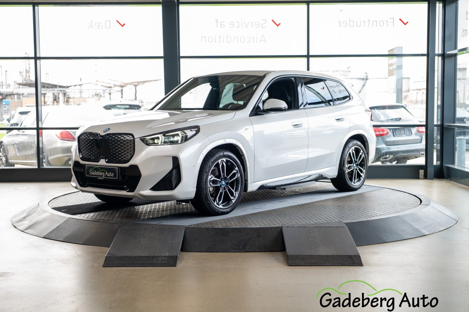 BMW iX1 eDrive20 M-Sport Pro