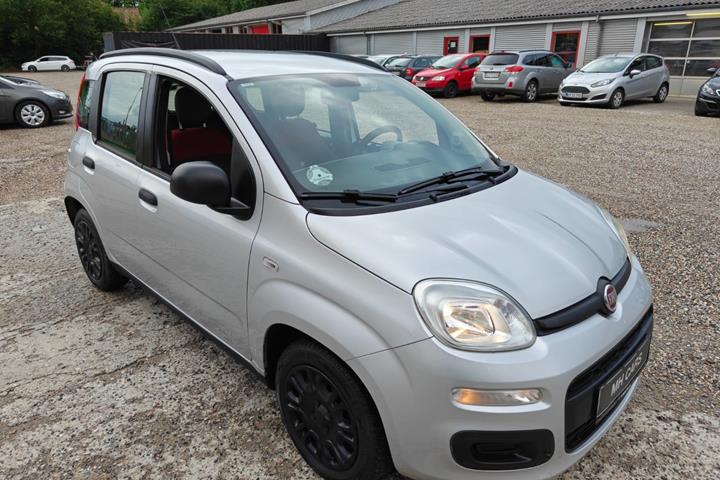 Gul Fiat Panda fra 2012