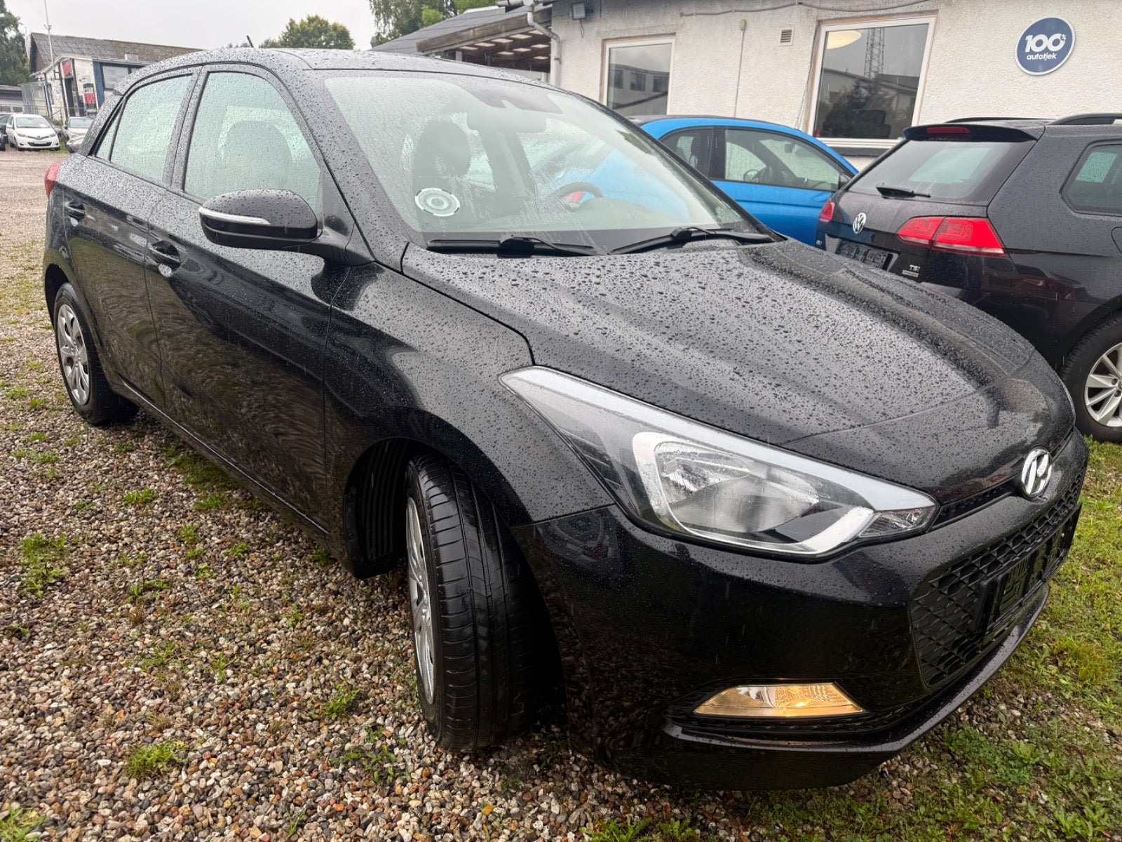 Sort Hyundai i20 fra 2017