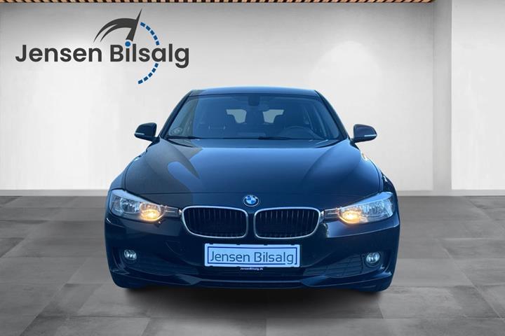 undefined BMW 320d fra 2015