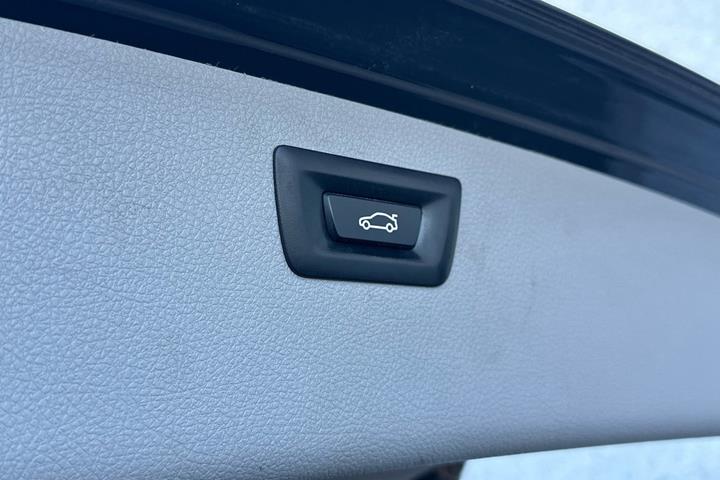 undefined BMW 320d fra 2015