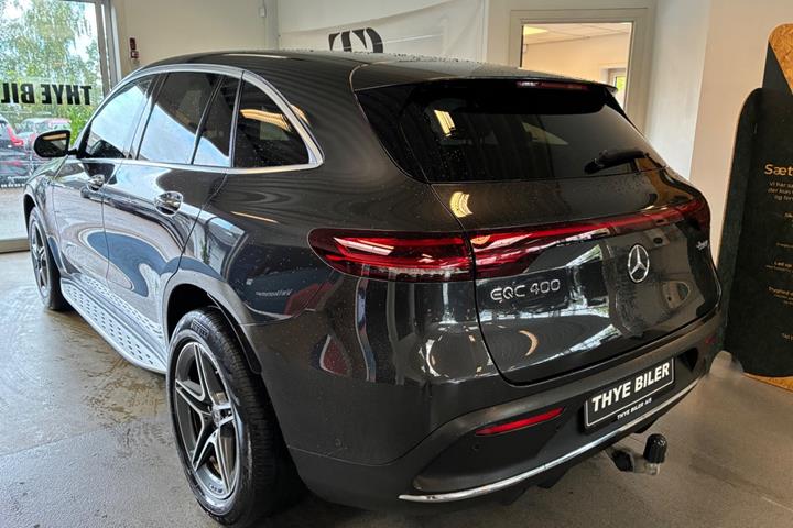 Grå Mercedes EQC400 fra 2020
