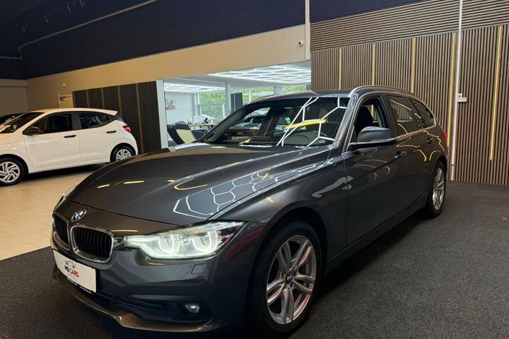 Grå BMW 320d fra 2018