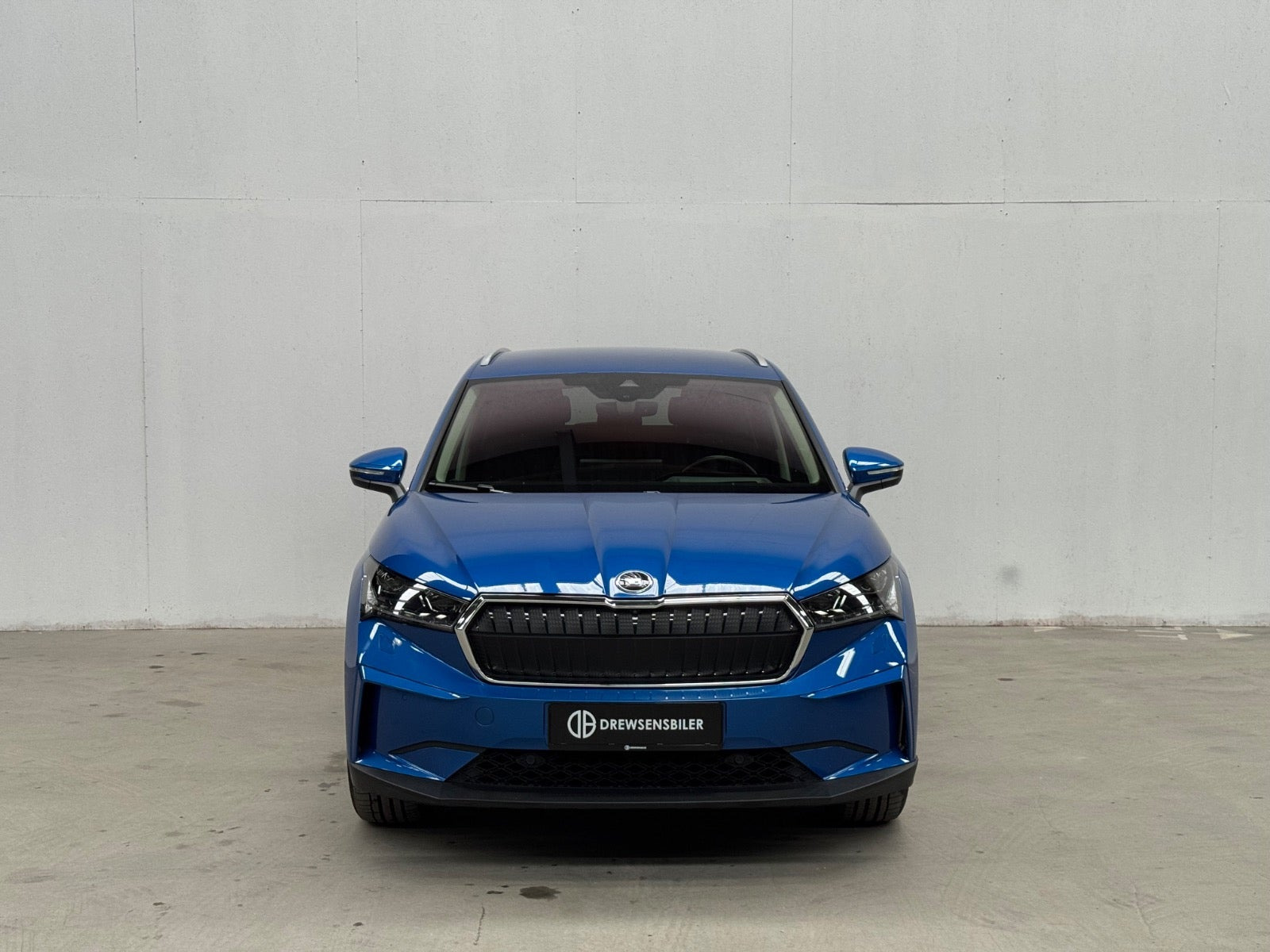 Blå Skoda Enyaq fra 2022