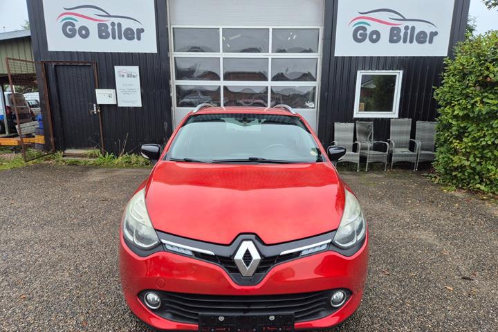 Grøn Renault Clio IV fra 2015