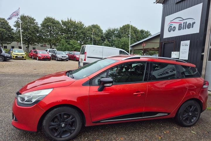Grøn Renault Clio IV fra 2015