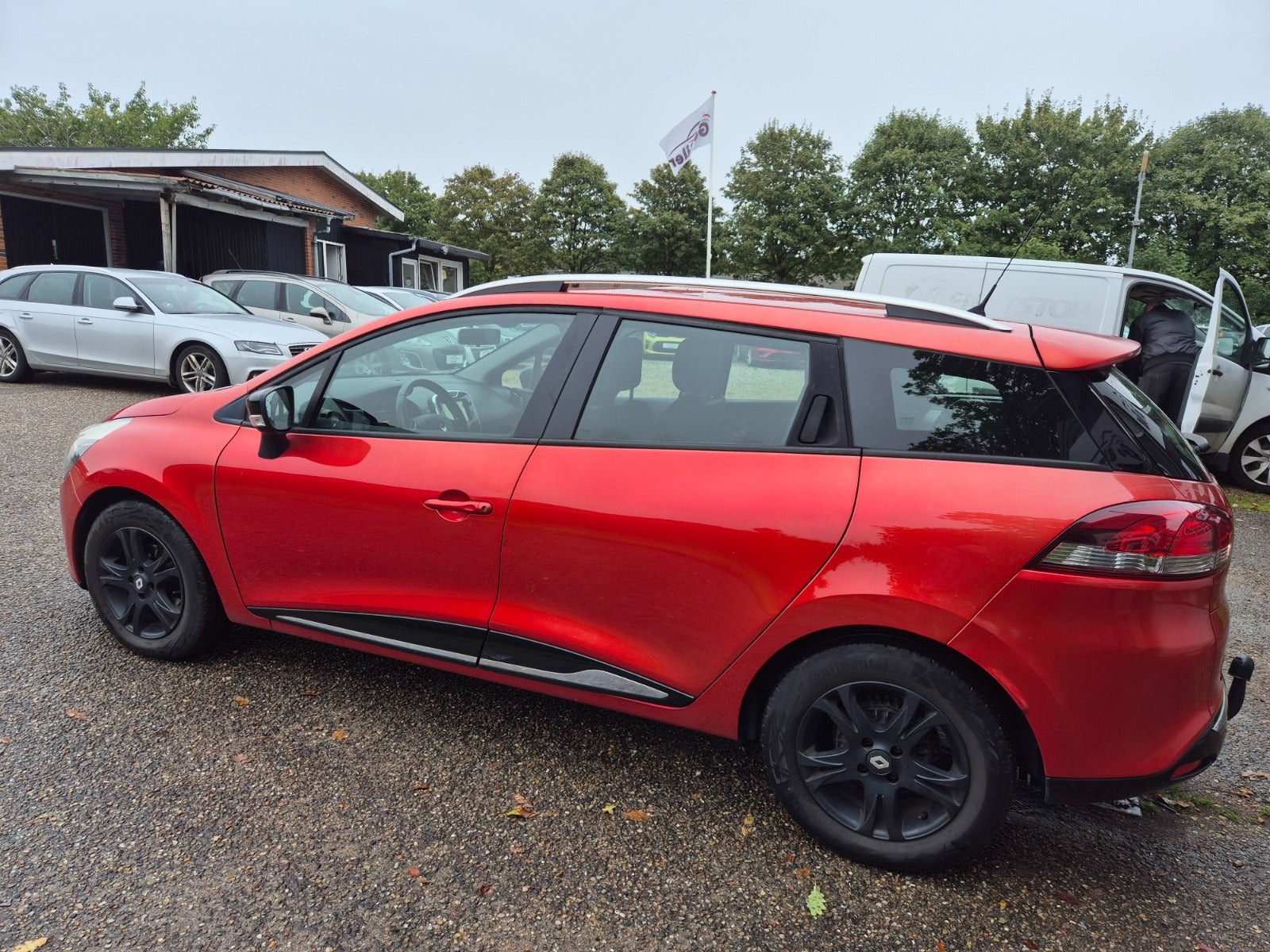 Grøn Renault Clio IV fra 2015
