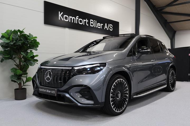Grå Mercedes EQE43 fra 2023