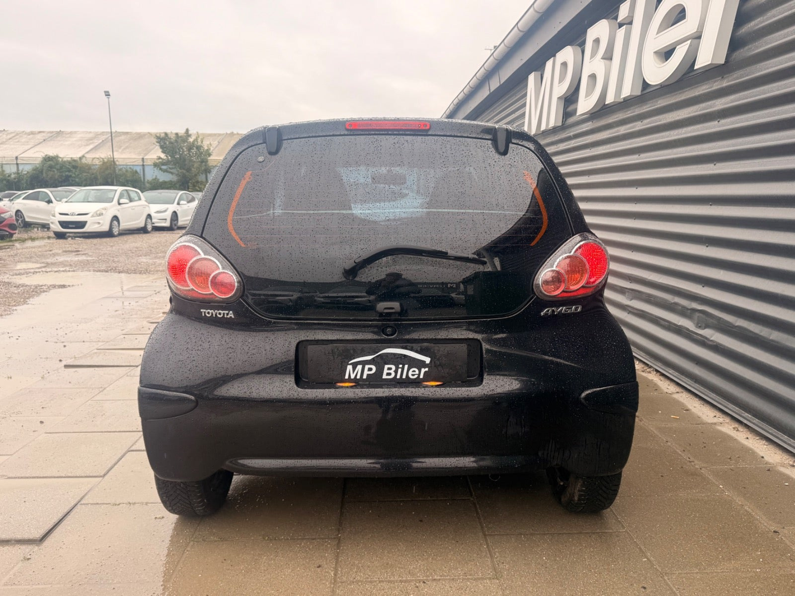 Sort Toyota Aygo fra 2011