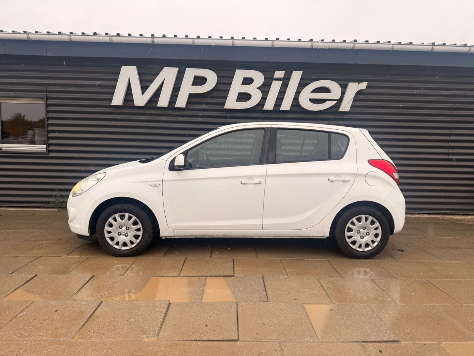 Hvid Hyundai i20 fra 2009
