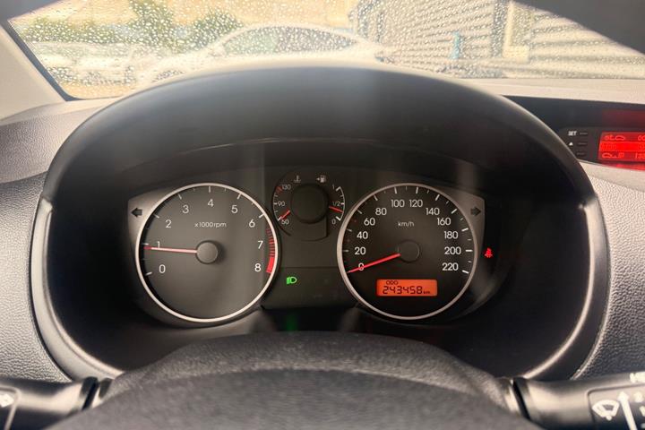 Hvid Hyundai i20 fra 2009