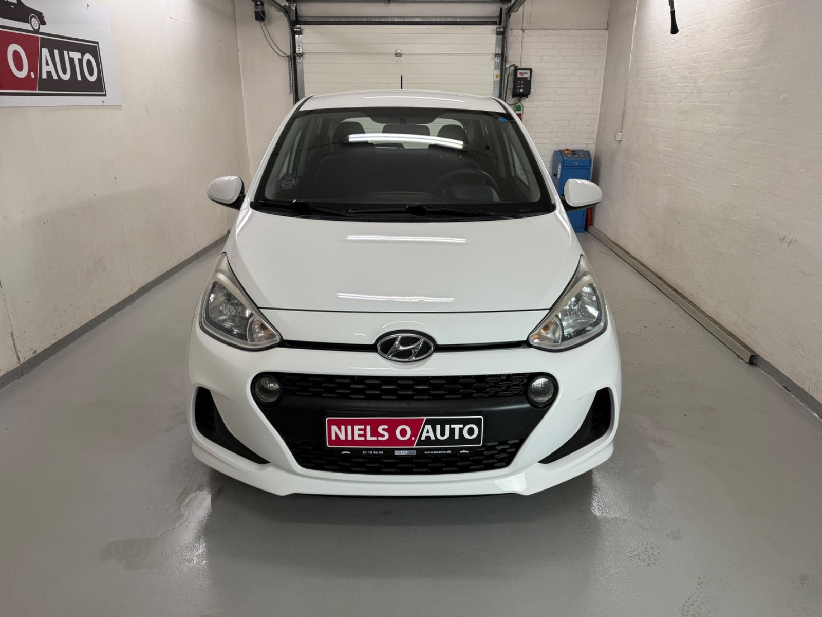 Hvid Hyundai i10 fra 2017