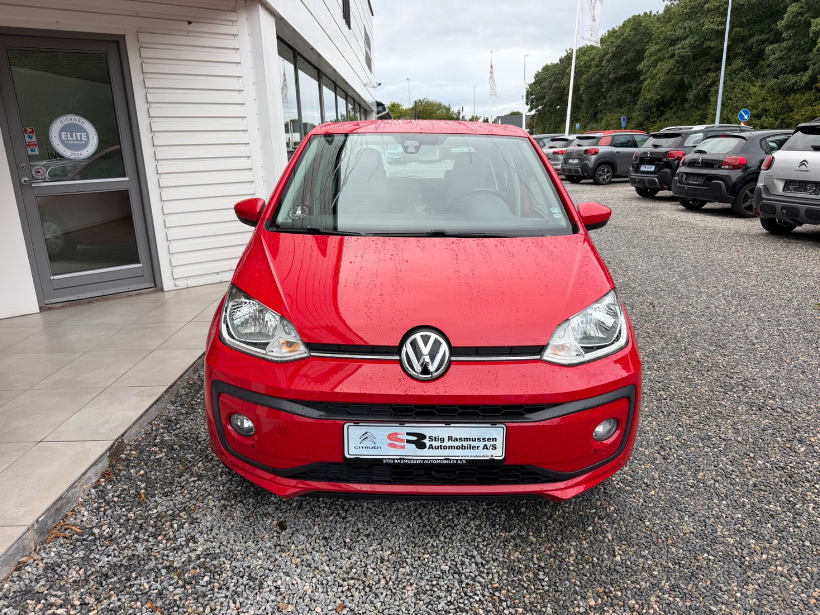 Rød VW UP! fra 2017