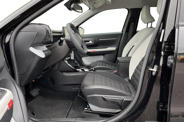 Sort Citroën e-C3 Aircross fra 2025