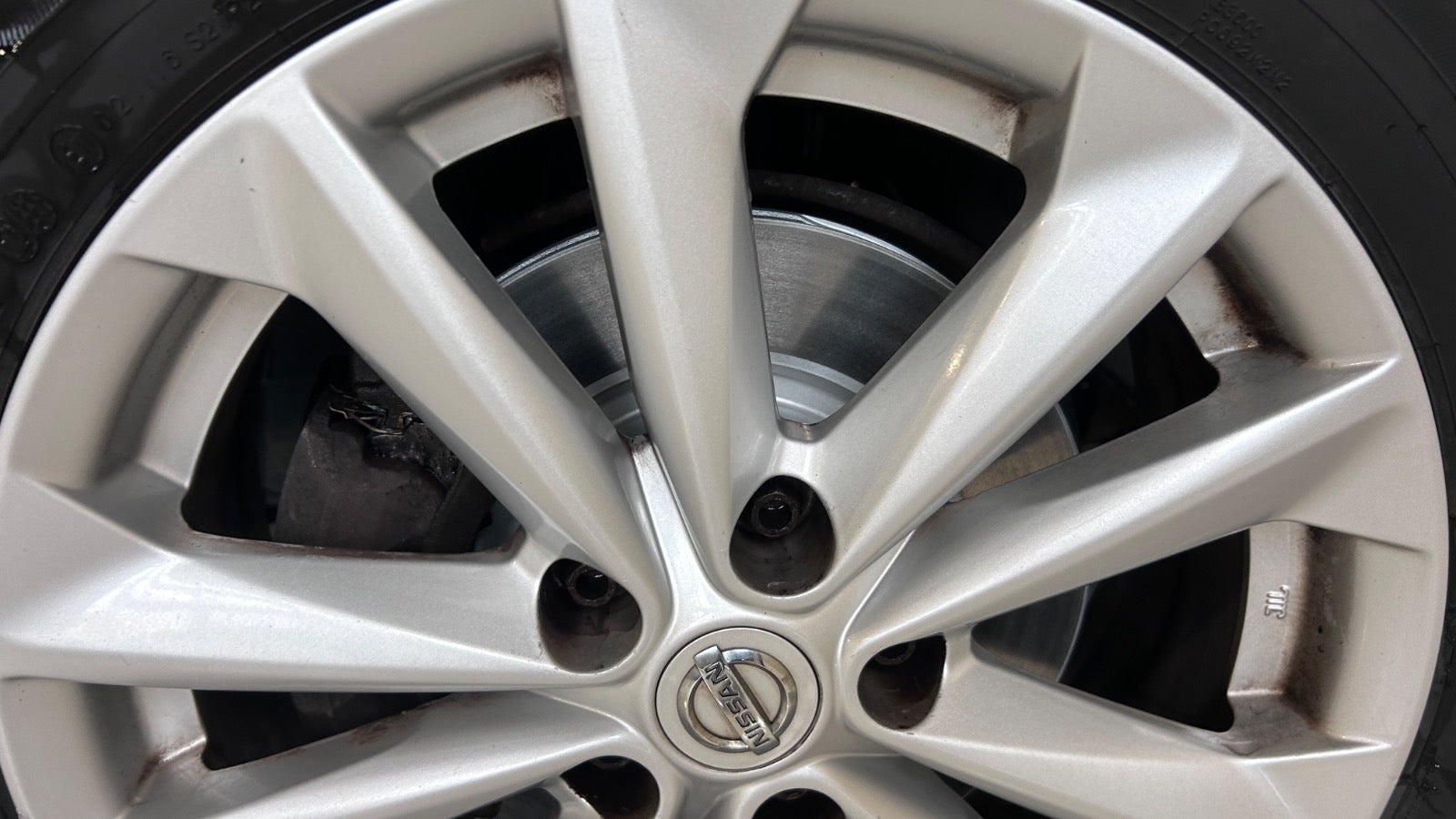 Brun Nissan Qashqai fra 2016