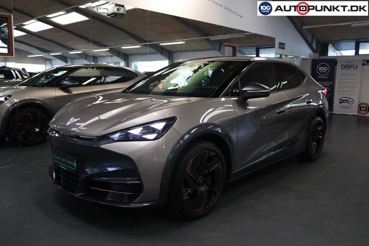 Orange Cupra Tavascan fra 2025