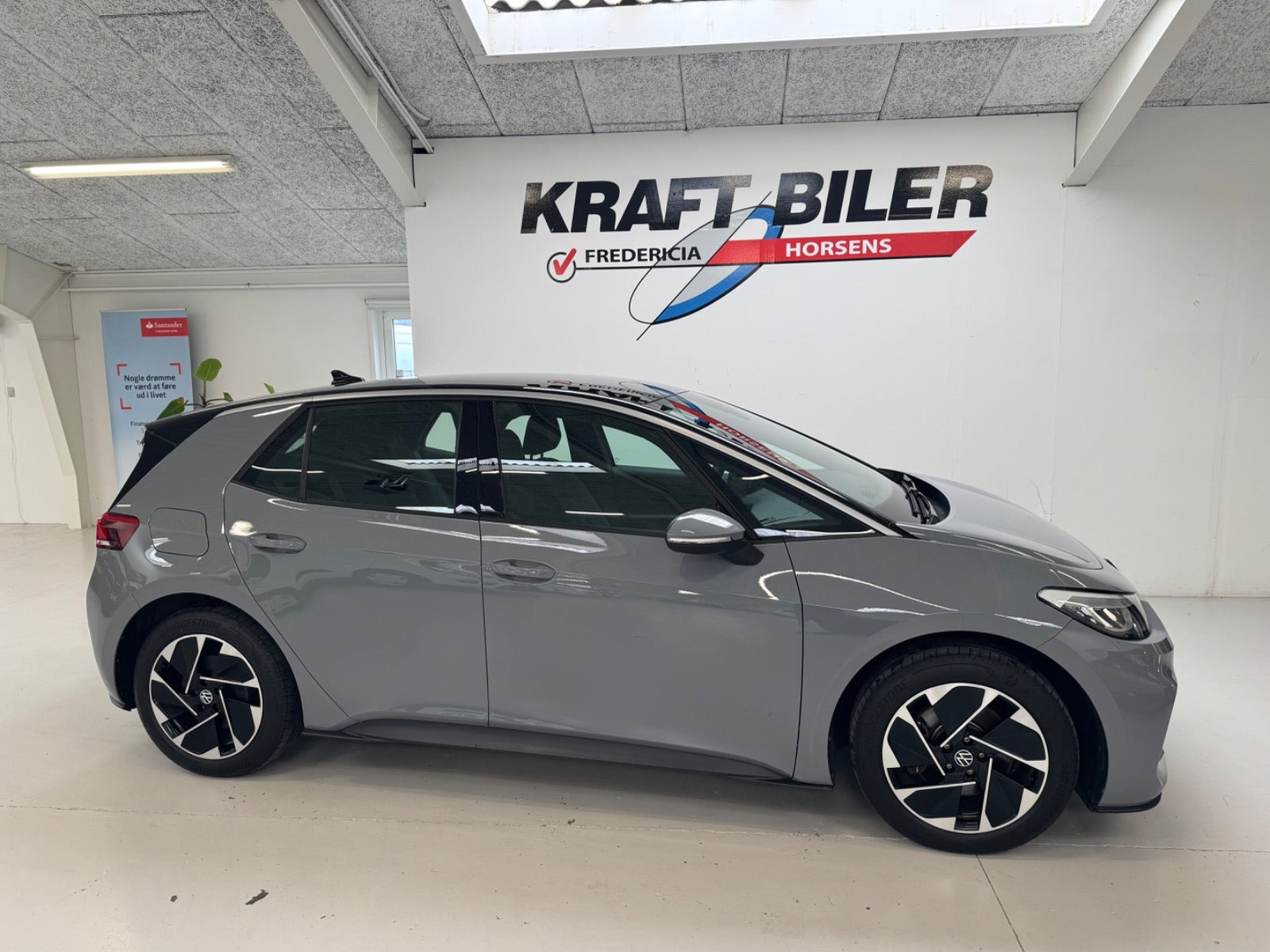 Grå VW ID.3 fra 2023