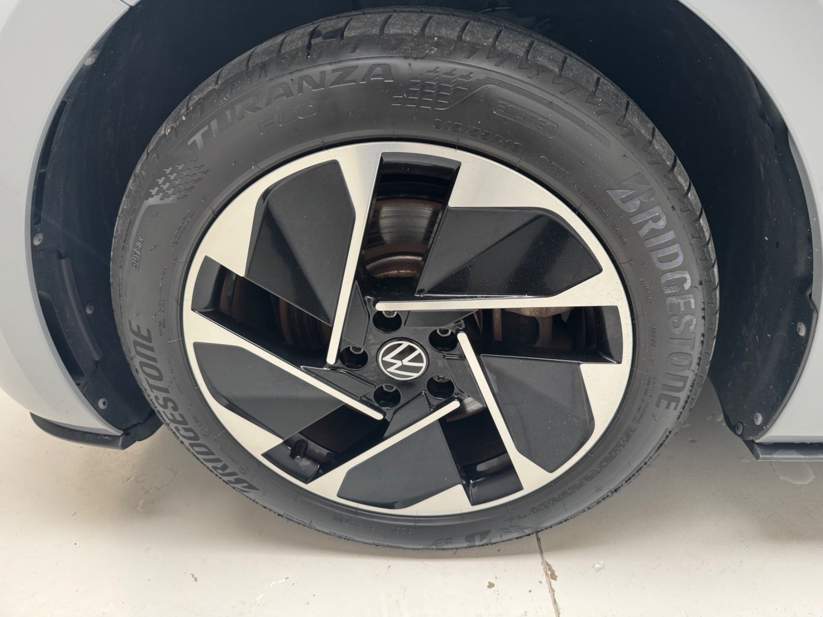 Grå VW ID.3 fra 2023