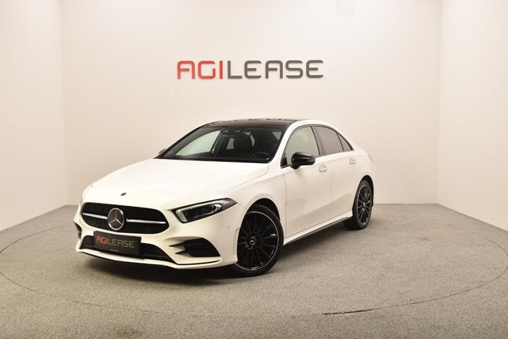 Hvid Mercedes A250 e fra 2021